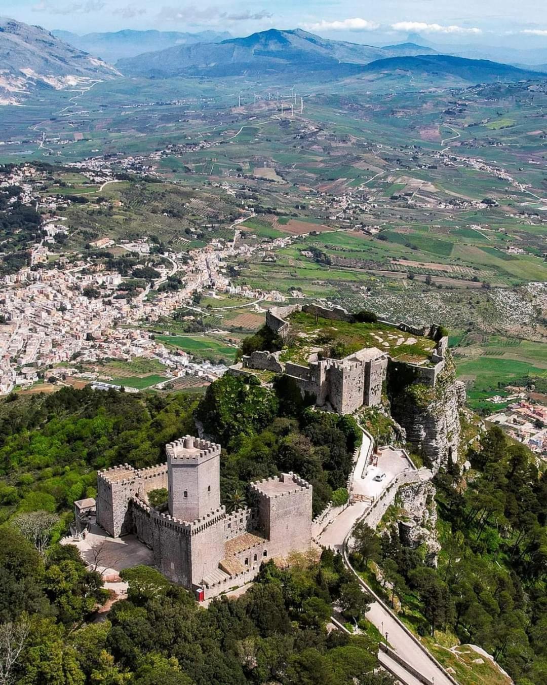 A Due Passi Dal Molino Appartement Valderice Buitenkant foto